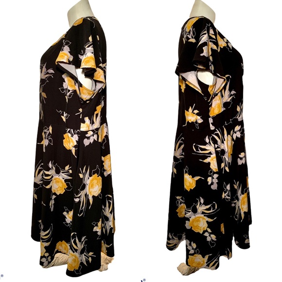 LANE BRYANT ⭐️ Nostalgic Styled Beautiful Feminine Floral Dress - Picture 6 of 9